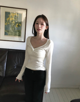トソツイストバレエTシャツ