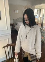 Lorne Soft Airy Raglan Long Sleeve Knit