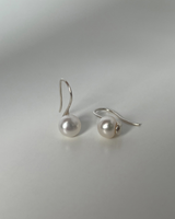 サンデーパールピアス (シルバー)