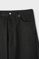 Node raw fabric curve denim pants