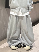 curved balloon sweatpants