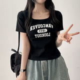 ローブレタリングスクエアネックショートスリーブTシャツ