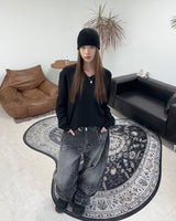 Faren Damaged V-neck Knit