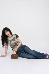 DOTTED HORSE GRAPHIC SLIM TEE