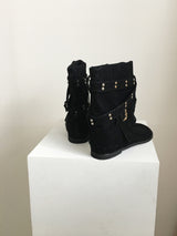Stud folding flip-flop boots