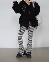 ストライプニットフリルブーツカットパンツ