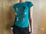silver lettering tee