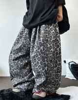 4000SOLD LEOPARD PINTUCK PANTS