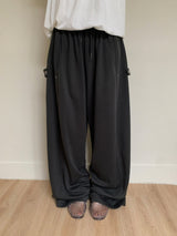 [unisex] チハ サイド スナップ ワイド バンディング スウェット パンツ