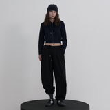 エアーソフトエッセンシャルクロップフードジップアップ - ネイビー