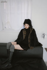 シックブラックノーカラーファージャケット
