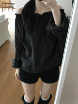 Dear button off-shoulder blouse (2 colors)