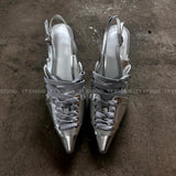 Sneakers point heels