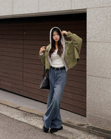 Use cropped field jacket
