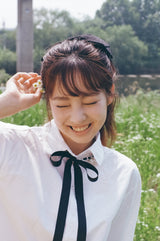 Dot Dot Bow Pin 