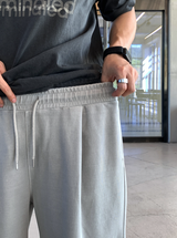 Look Wibird Supima Pigment Bermuda Pin Tuck Shorts