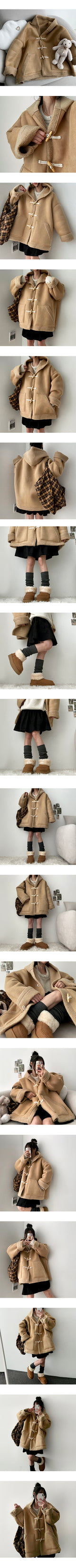 Ringhen Wang Boxy Hooded Tteokbokki Mustang Coat Jacket