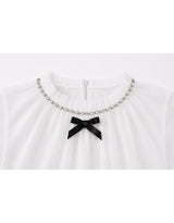 スパイラルクリスタルリボンシアーモックネックブラウス White