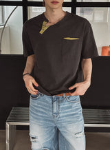 Philo Diagonal Henley Neck Short Sleeve T-shirt