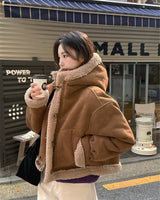 ニコン スエード フーデッド ムスタング