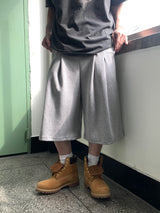 Double Pintuck Bermuda Shorts (7/10 Length)