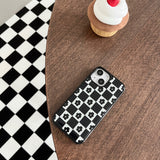 Flower check pattern epoxy bumper case (black)