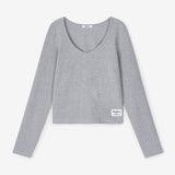 Essential V-Neck Grey