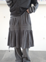 bold shirring skirt