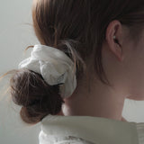 TUTEOGI ‘Rhythm’ scrunchie #002 (M size)