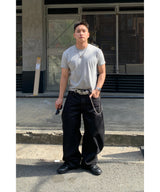 Non-faded curved raw denim pants