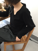 ブッシュルーズカラーVネックニット（4c）