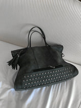  stud big shoulder bag