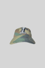 "1 OF A KIND" ロゴ6パネルキャップ(CAMO)