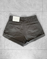 トープロールアップ ショートパンツ