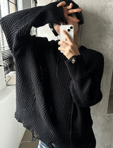 "Stepping Cable Damage Knit "