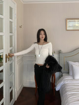 Luna Skin Off-Shoulder Cable Slim-Fit Knit