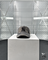 6X ダメージウォッシングボールキャップ（ブラックロゴ）