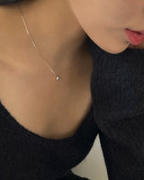 Sleek necklace (silver)