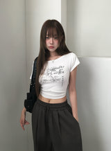 ドロシーレタリングワンオフショートスリーブTシャツ