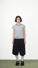 フラワーステッチTシャツ スカイブルー