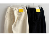 Sand corduroy side pin-tuck wide pants