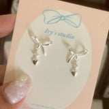 ミニリボンピアス