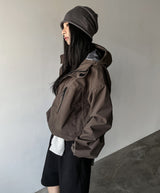 Tope Multi Pocket Windbreaker