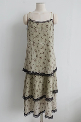 FLEUR ANTIQUE LACE-TIERED DRESS