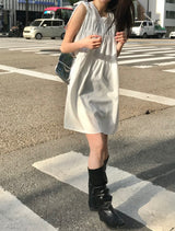 メラニーワンピース