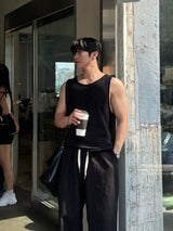 Rocky cutting sleeveless