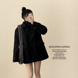Is-neck buckle point quilted half coat