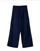 russle line nylon training pants