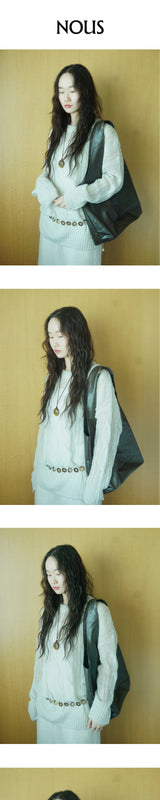 leaves girl bag