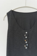 (W) Lodge Button Sleevless